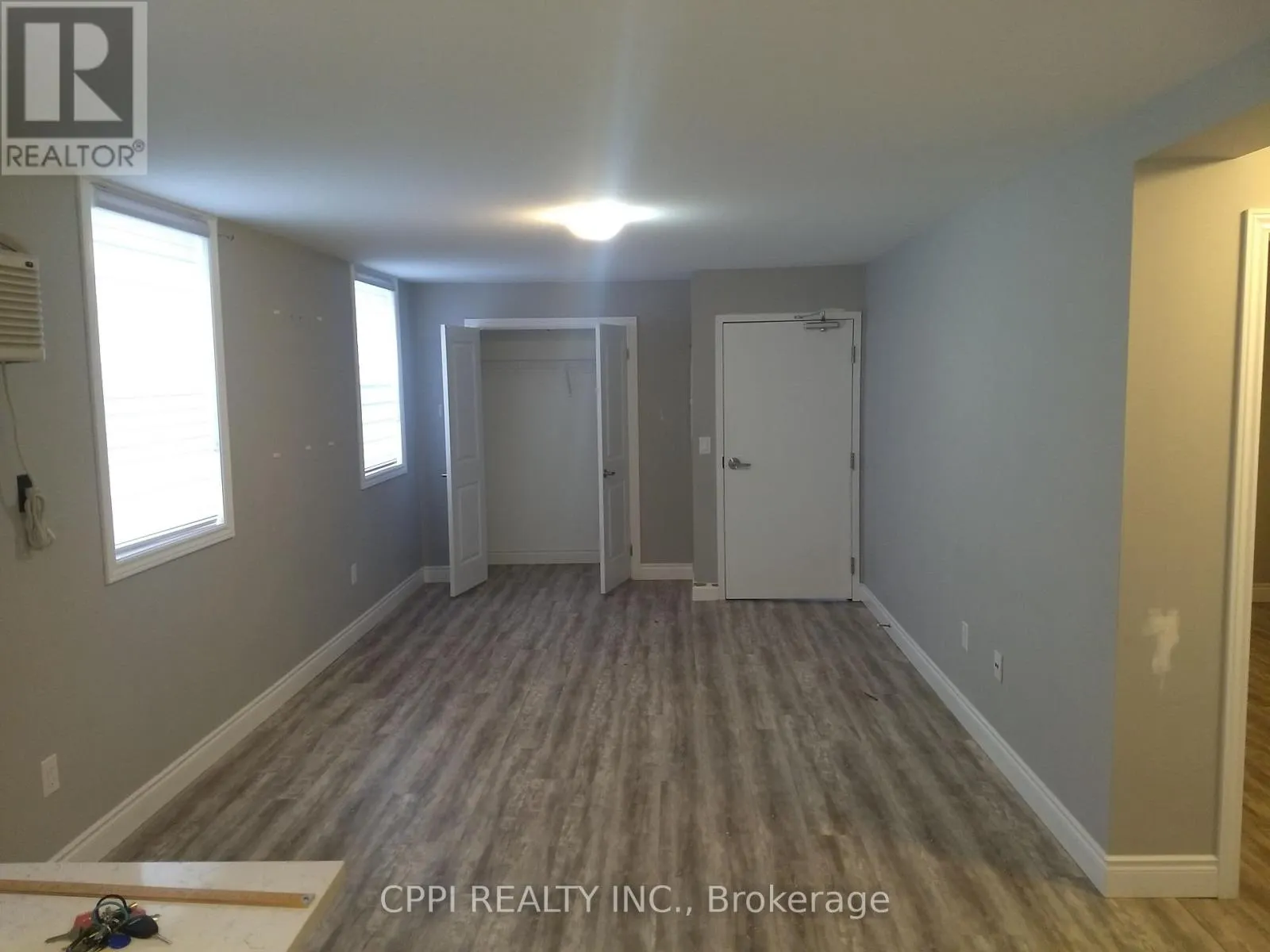 101 - 255 TRESANE STREET