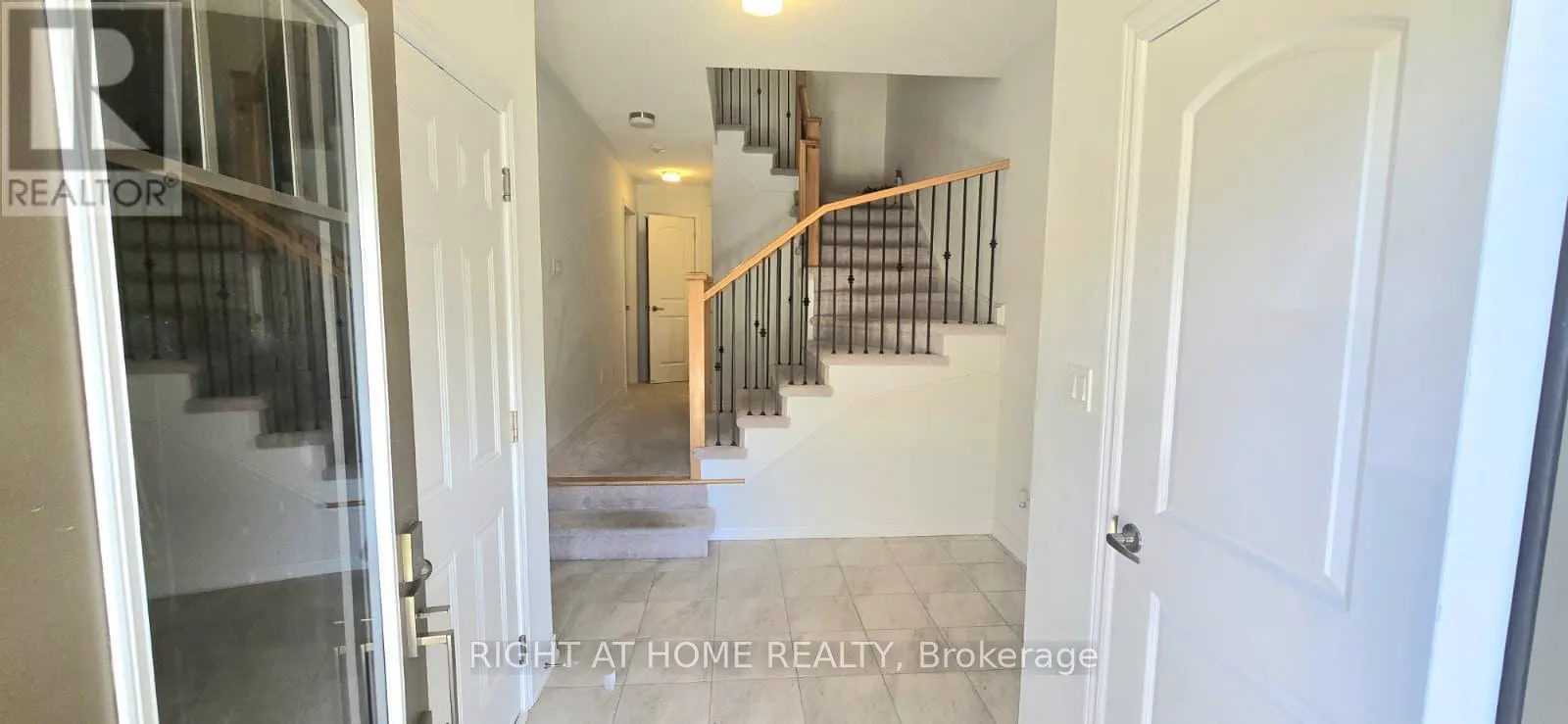 1992 CAMERON LOTT CRESCENT