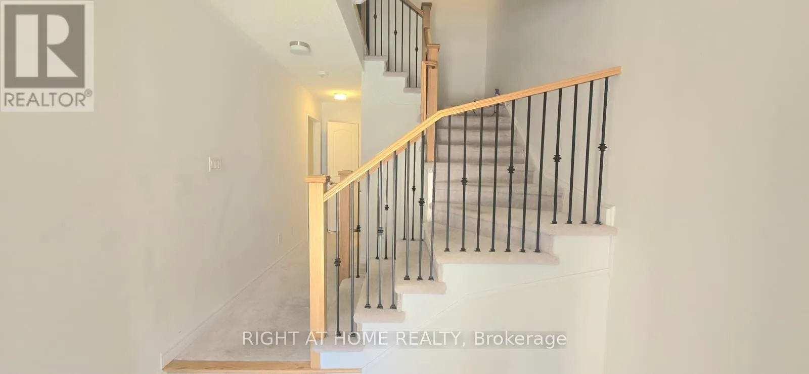 1992 CAMERON LOTT CRESCENT