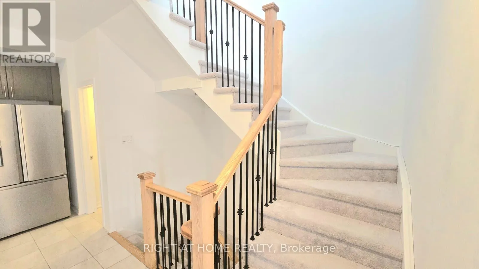 1992 CAMERON LOTT CRESCENT