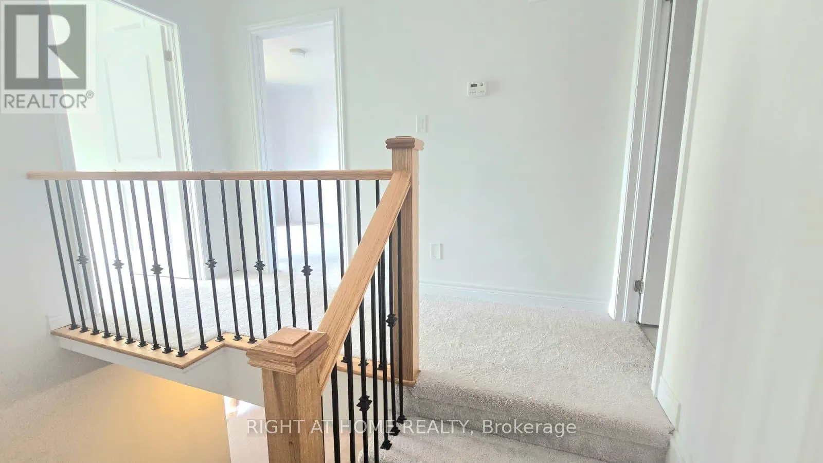 1992 CAMERON LOTT CRESCENT