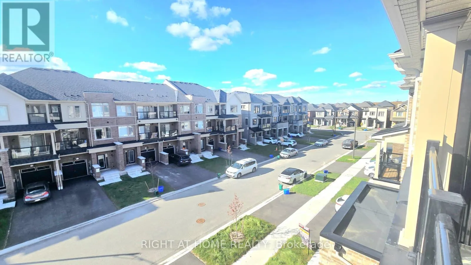 1992 CAMERON LOTT CRESCENT