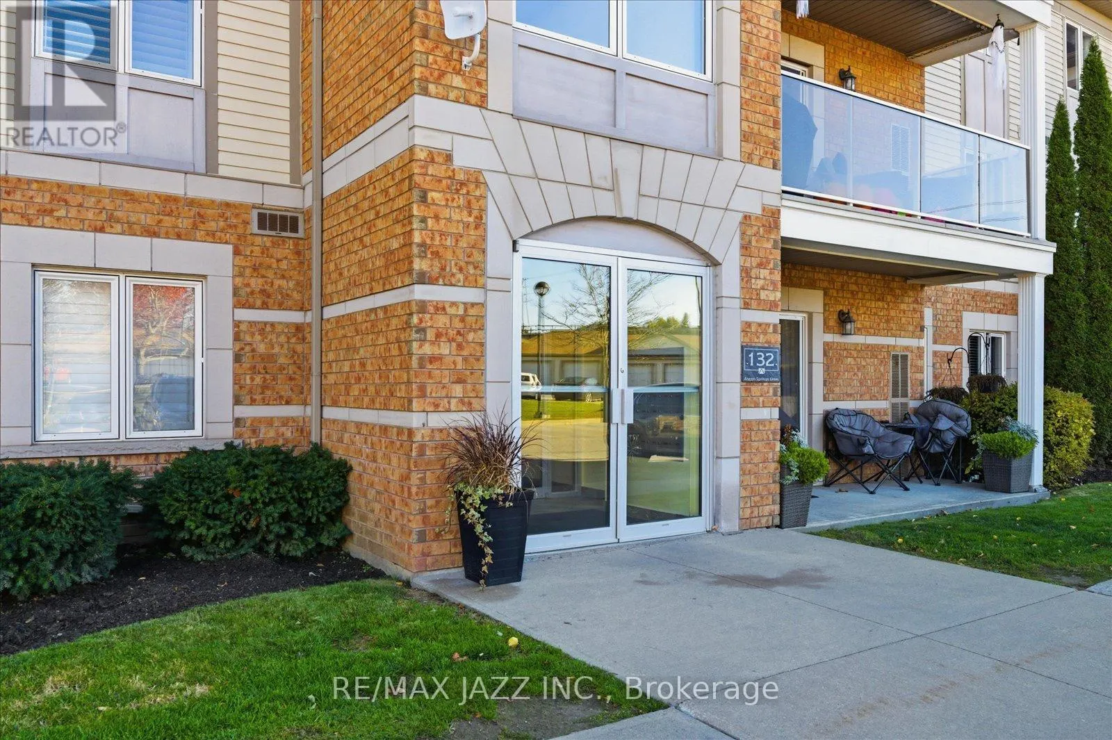 310 - 132 ASPEN SPRINGS DRIVE, #310