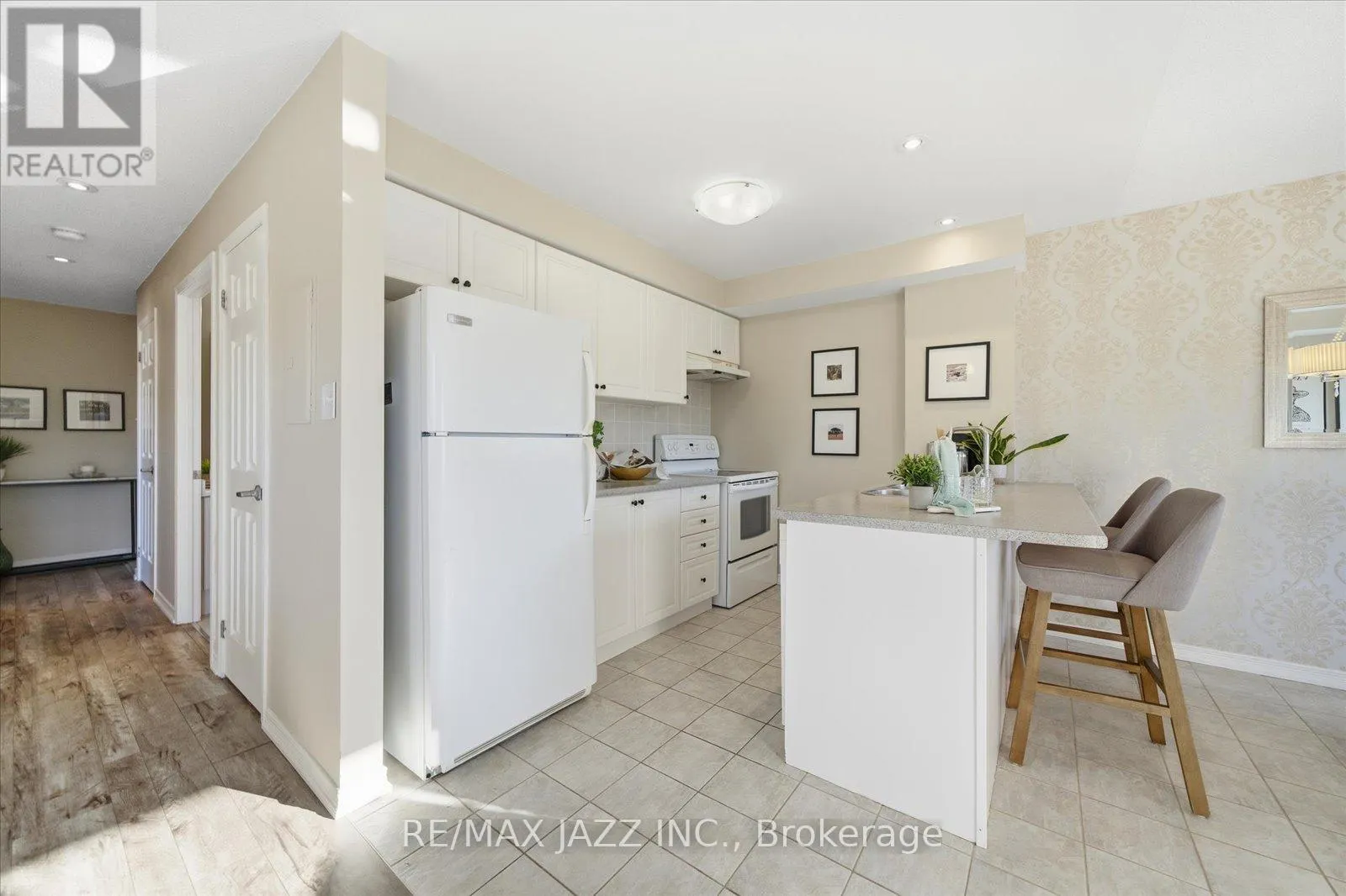 310 - 132 ASPEN SPRINGS DRIVE, #310