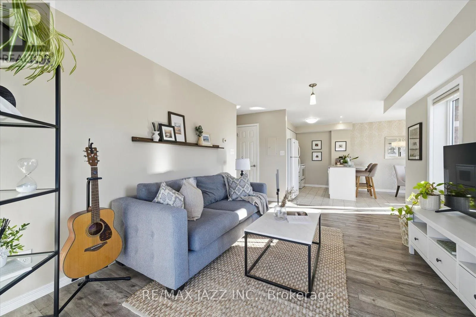 310 - 132 ASPEN SPRINGS DRIVE, #310