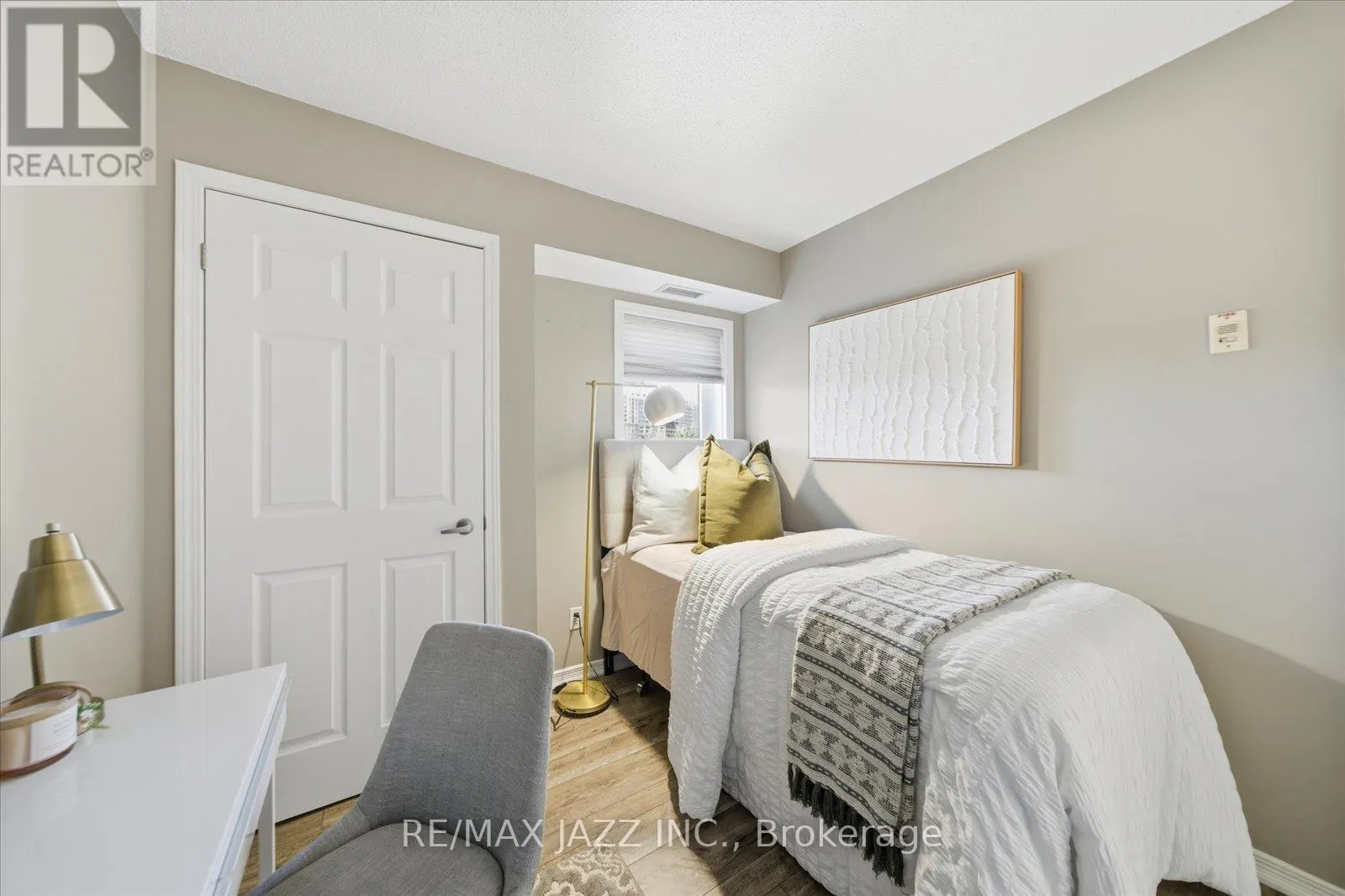 310 - 132 ASPEN SPRINGS DRIVE, #310