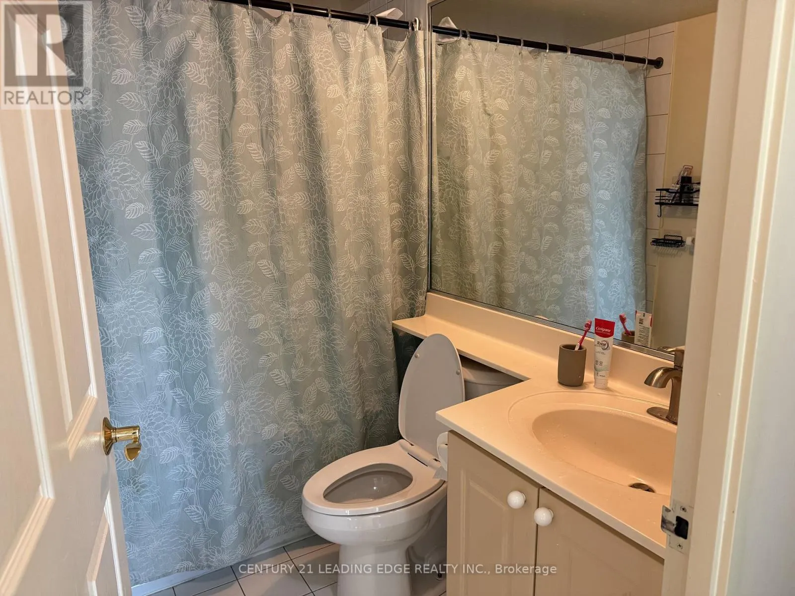 903 - 18 LEE CENTRE DRIVE