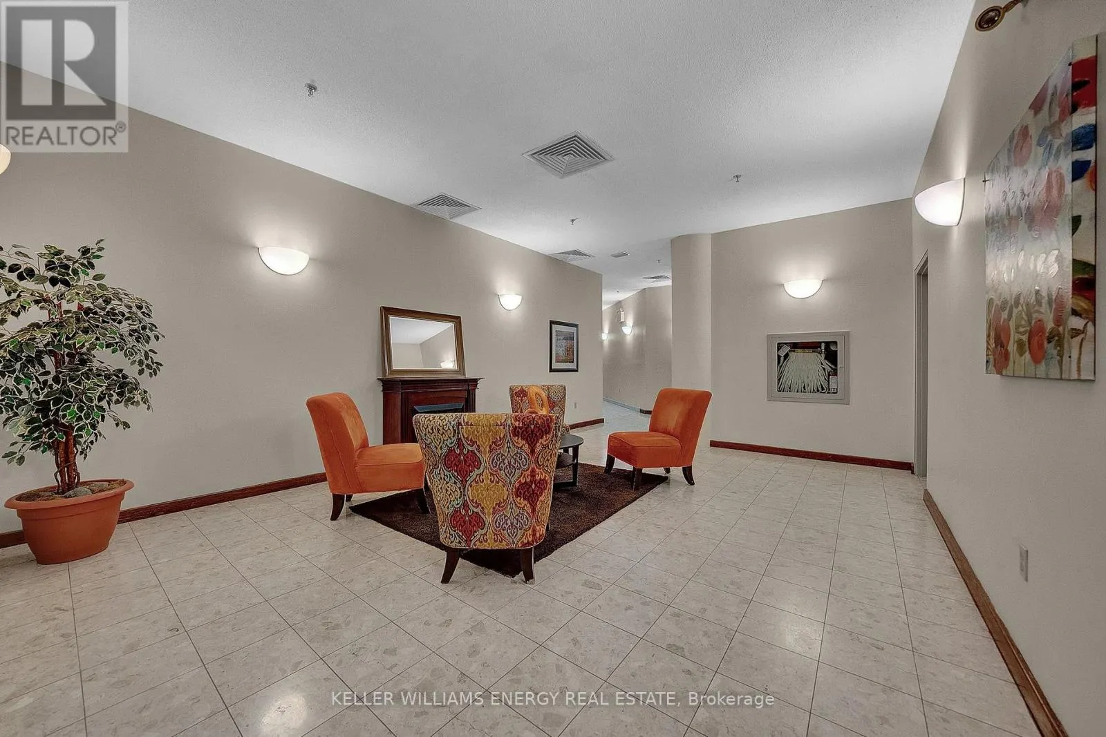 302 - 80 ATHOL STREET E, #302