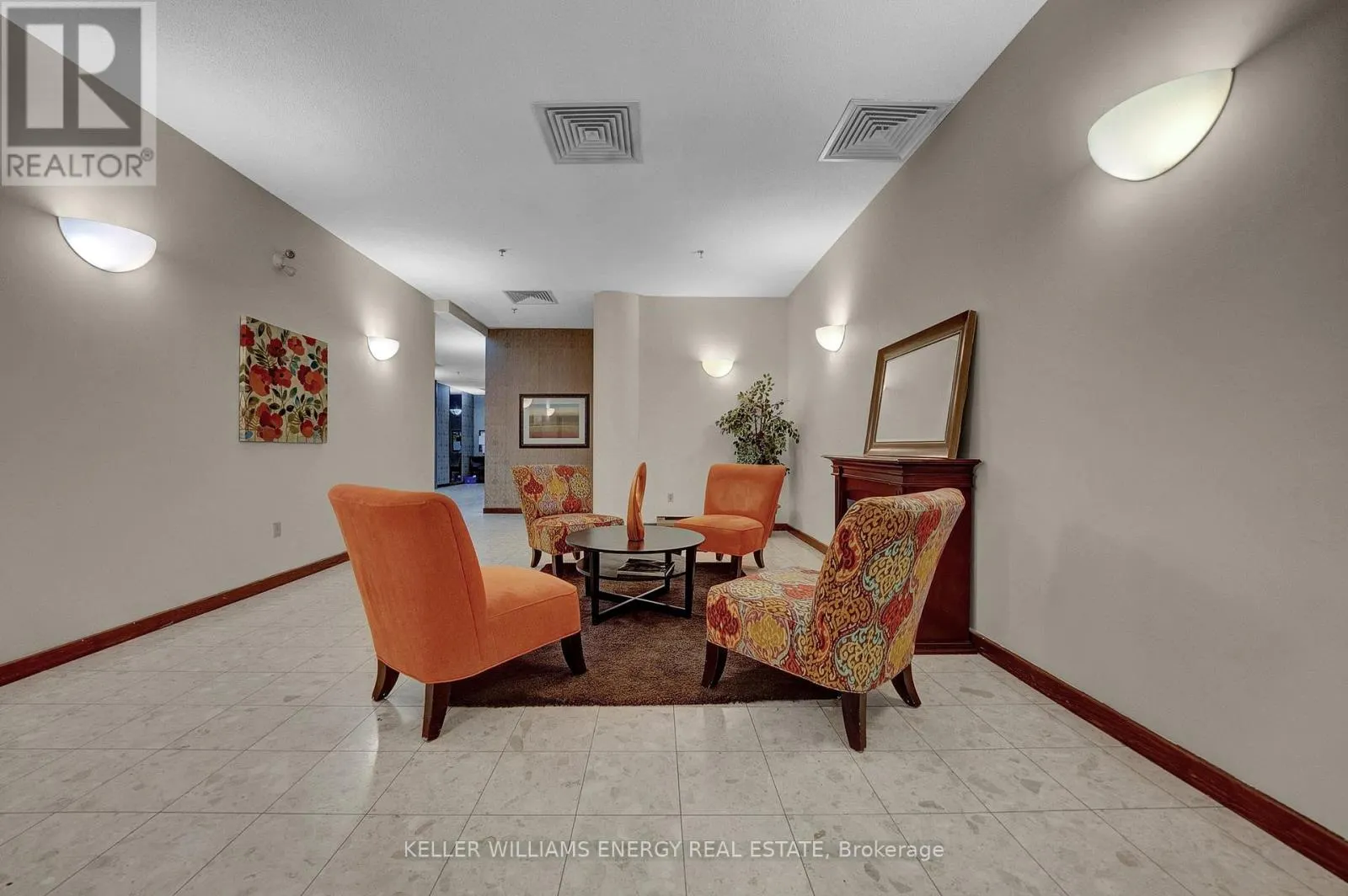 302 - 80 ATHOL STREET E, #302