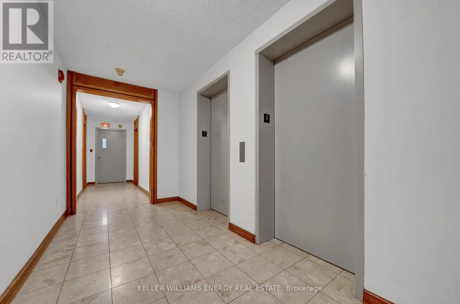 302 - 80 ATHOL STREET E, #302