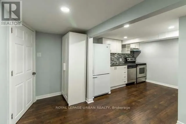 LOWER - 244 PARKVIEW HILL CRESCENT