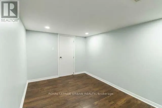 LOWER - 244 PARKVIEW HILL CRESCENT