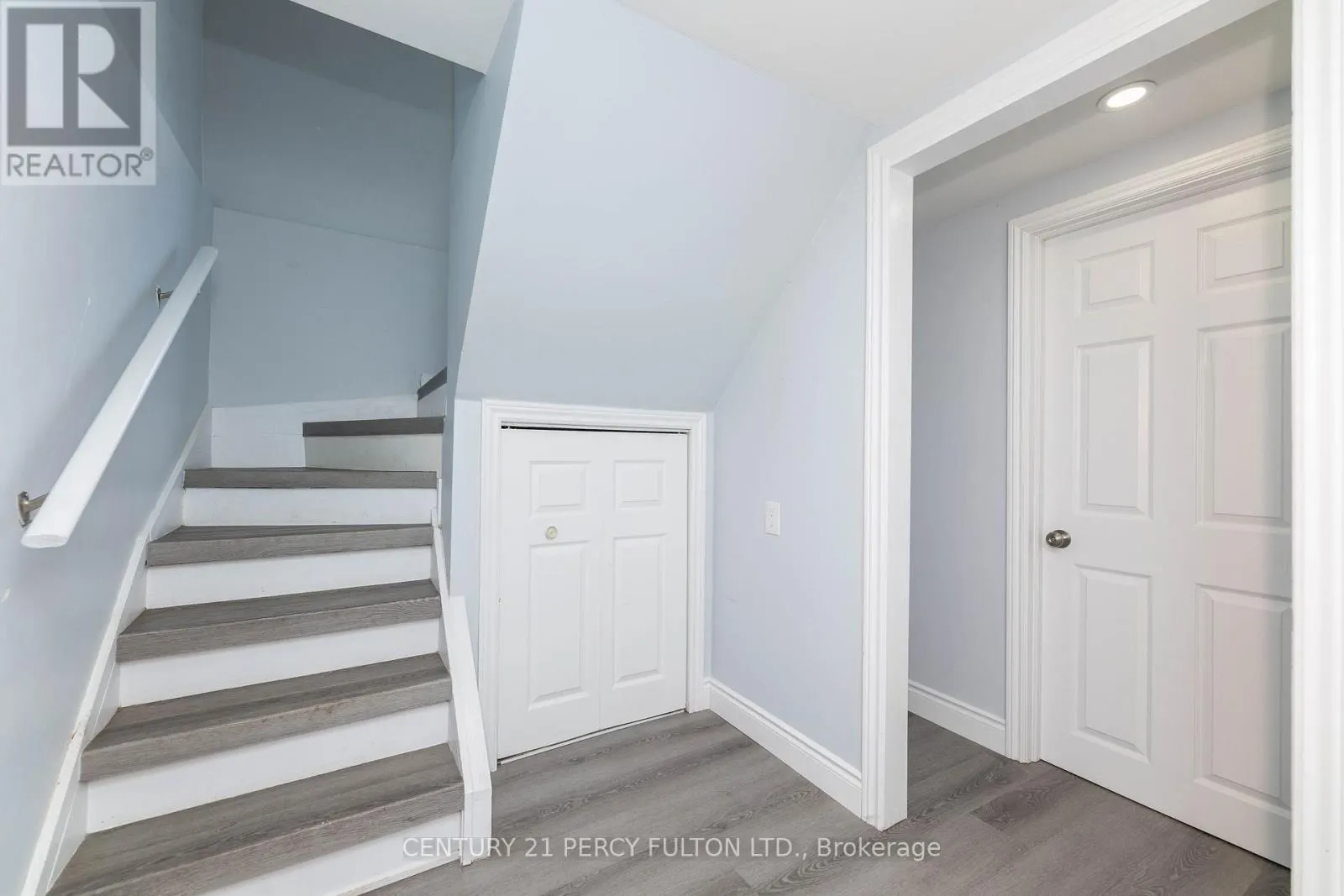 BSMT - 647 PERRY CRESCENT