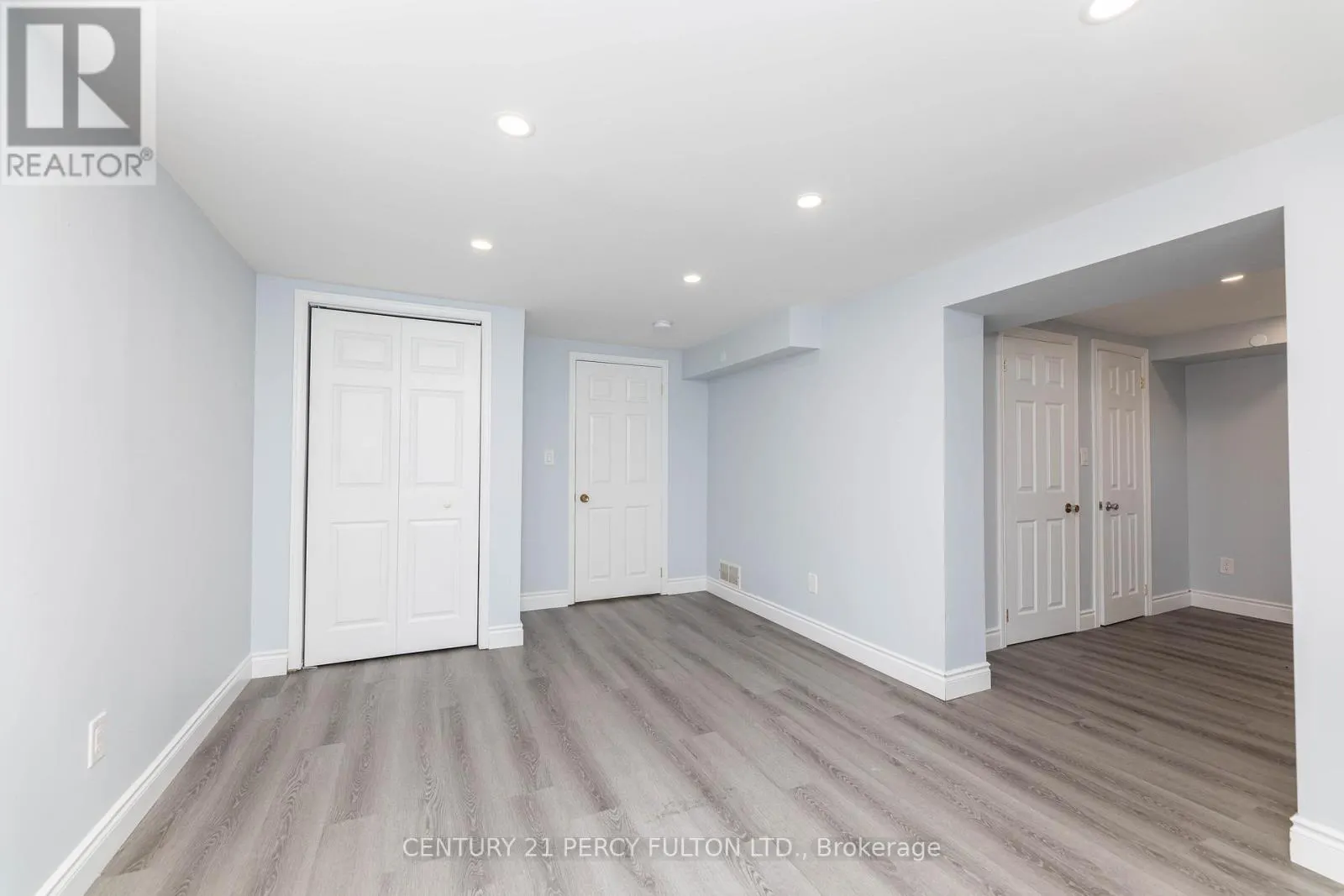 BSMT - 647 PERRY CRESCENT