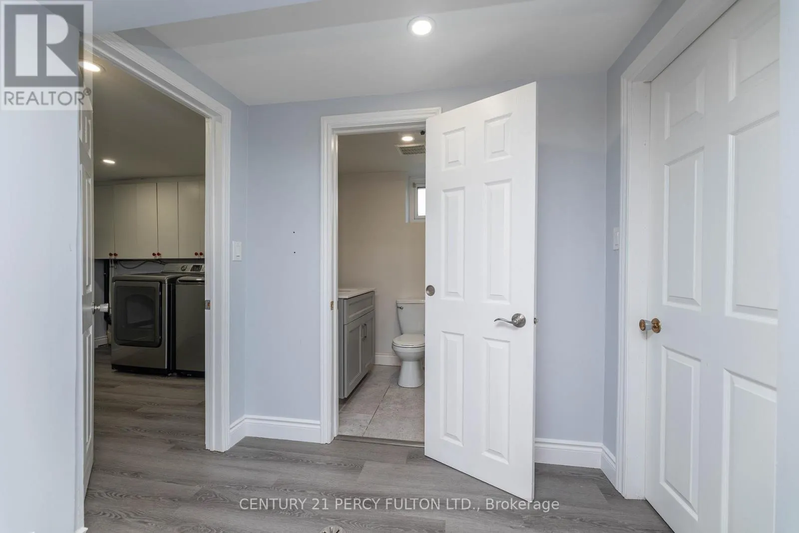 BSMT - 647 PERRY CRESCENT