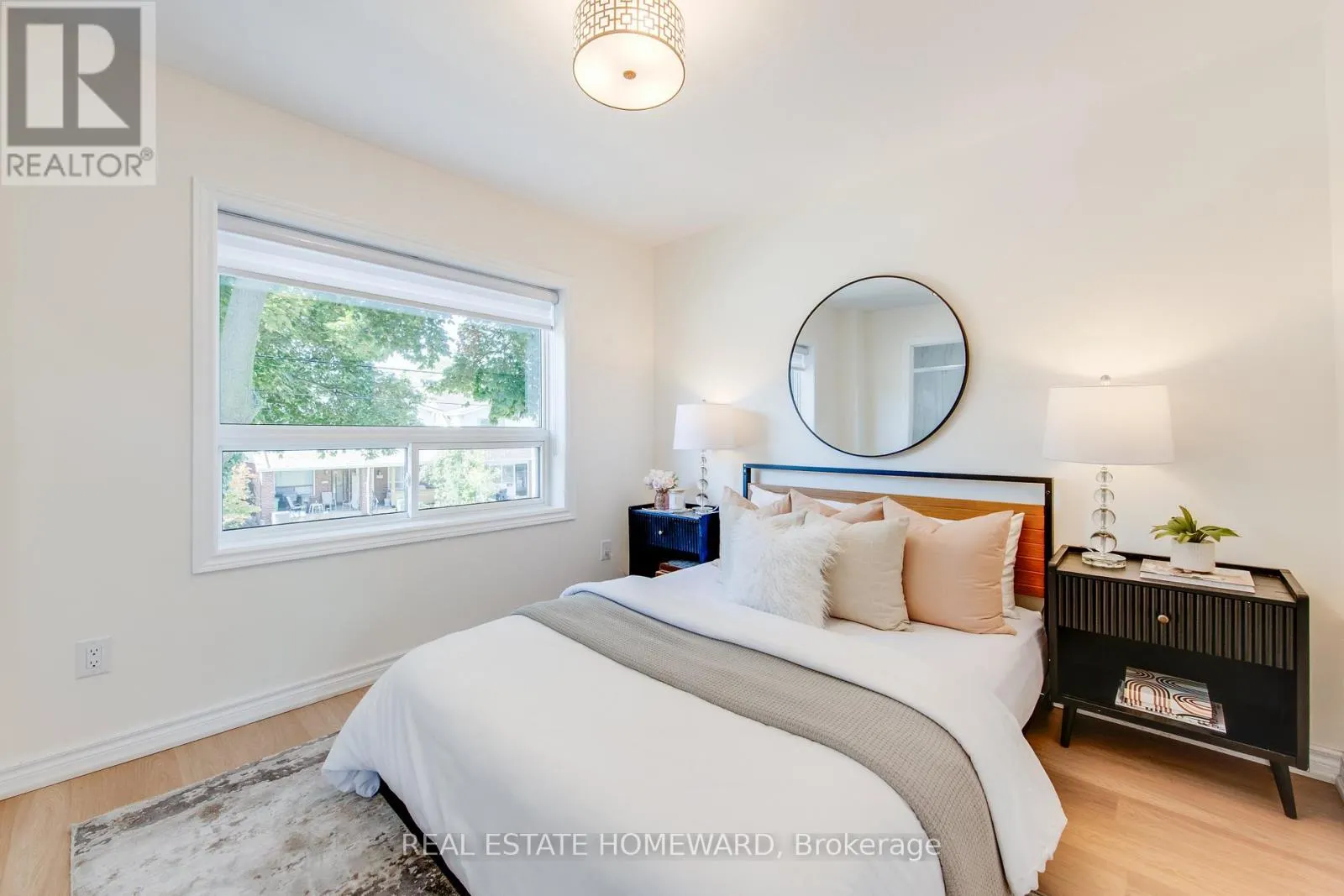 353 VICTORIA PARK AVENUE