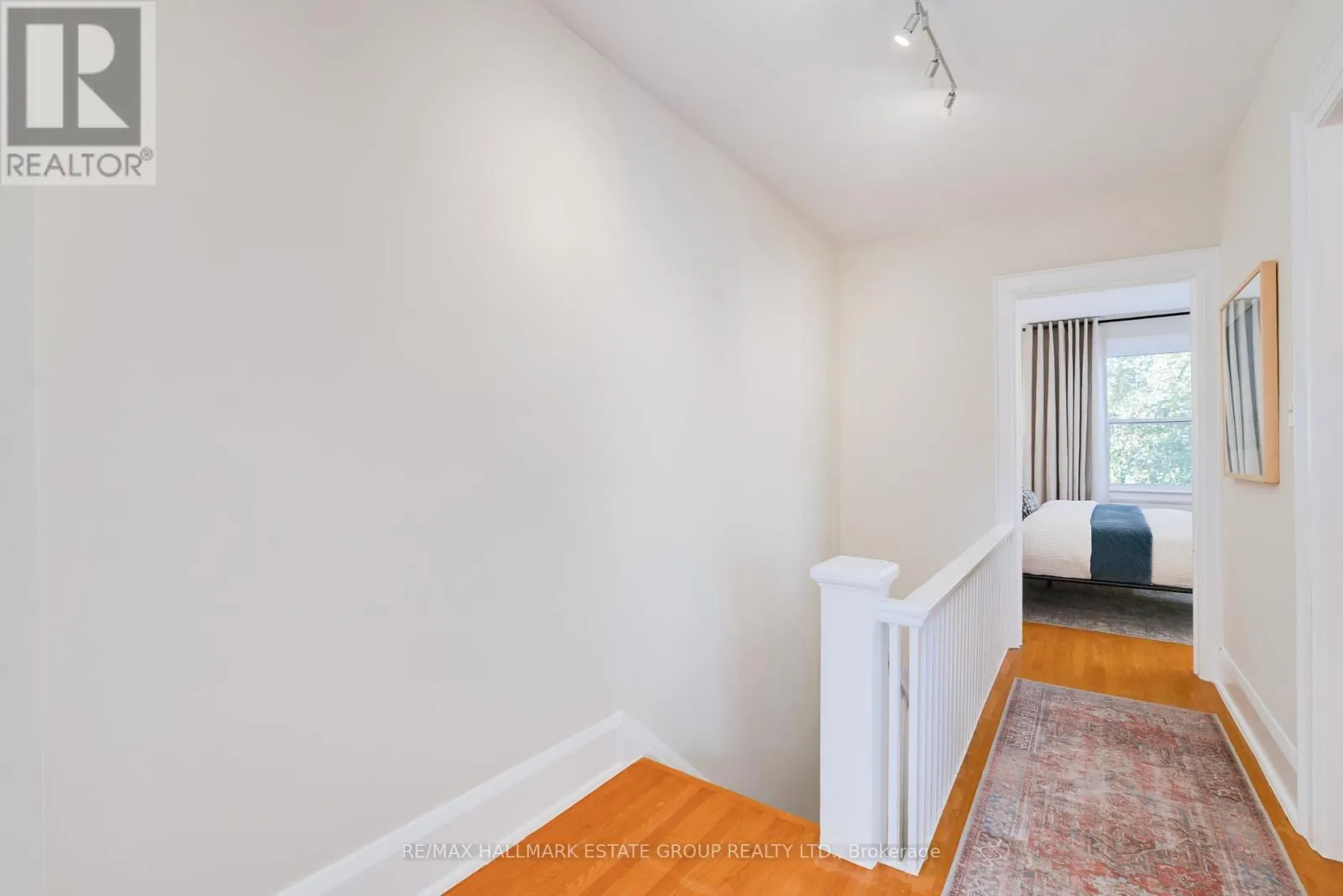 61 SPRINGDALE BOULEVARD