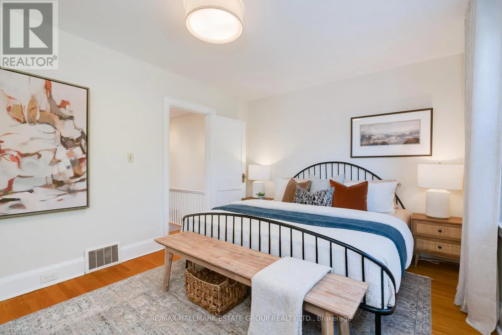 61 SPRINGDALE BOULEVARD