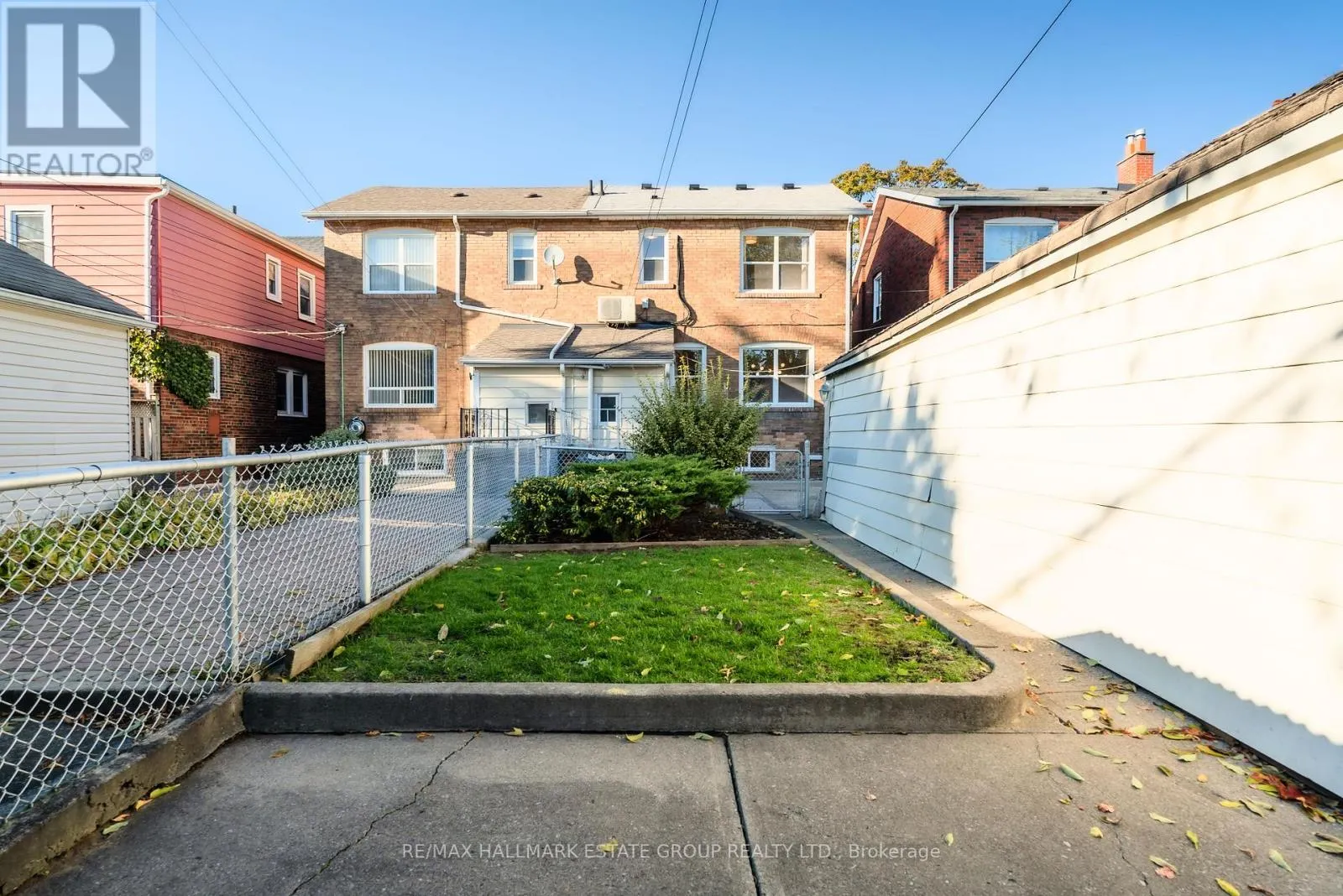 61 SPRINGDALE BOULEVARD