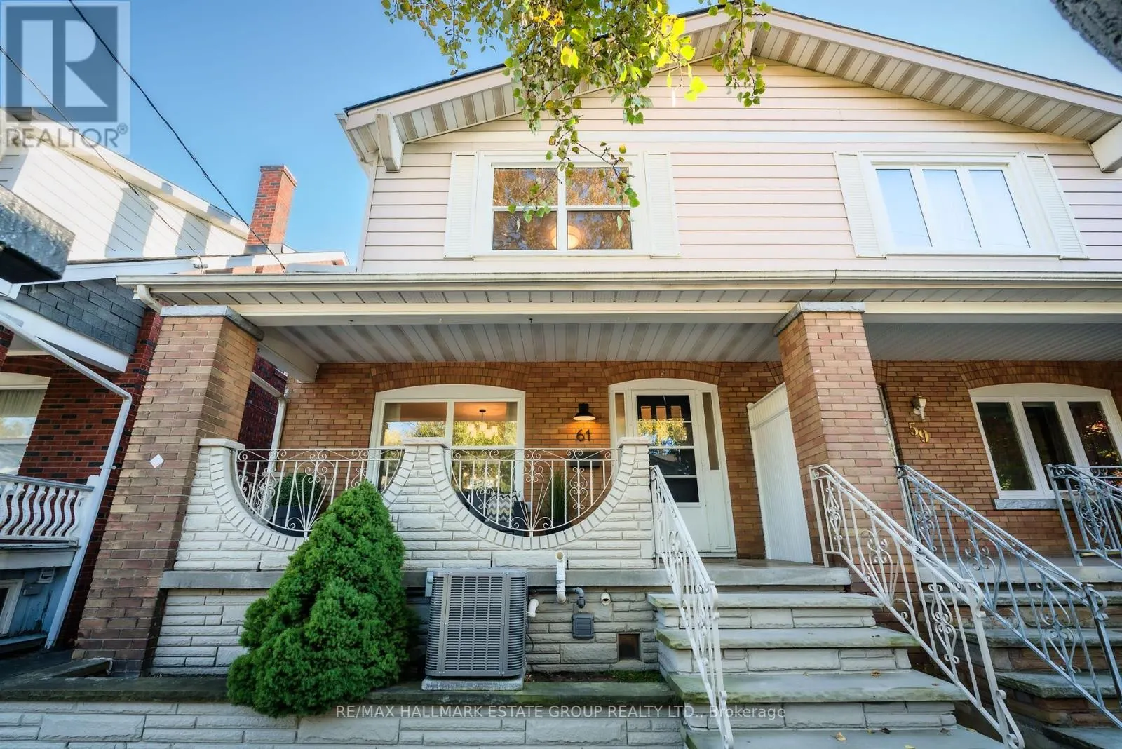 61 SPRINGDALE BOULEVARD