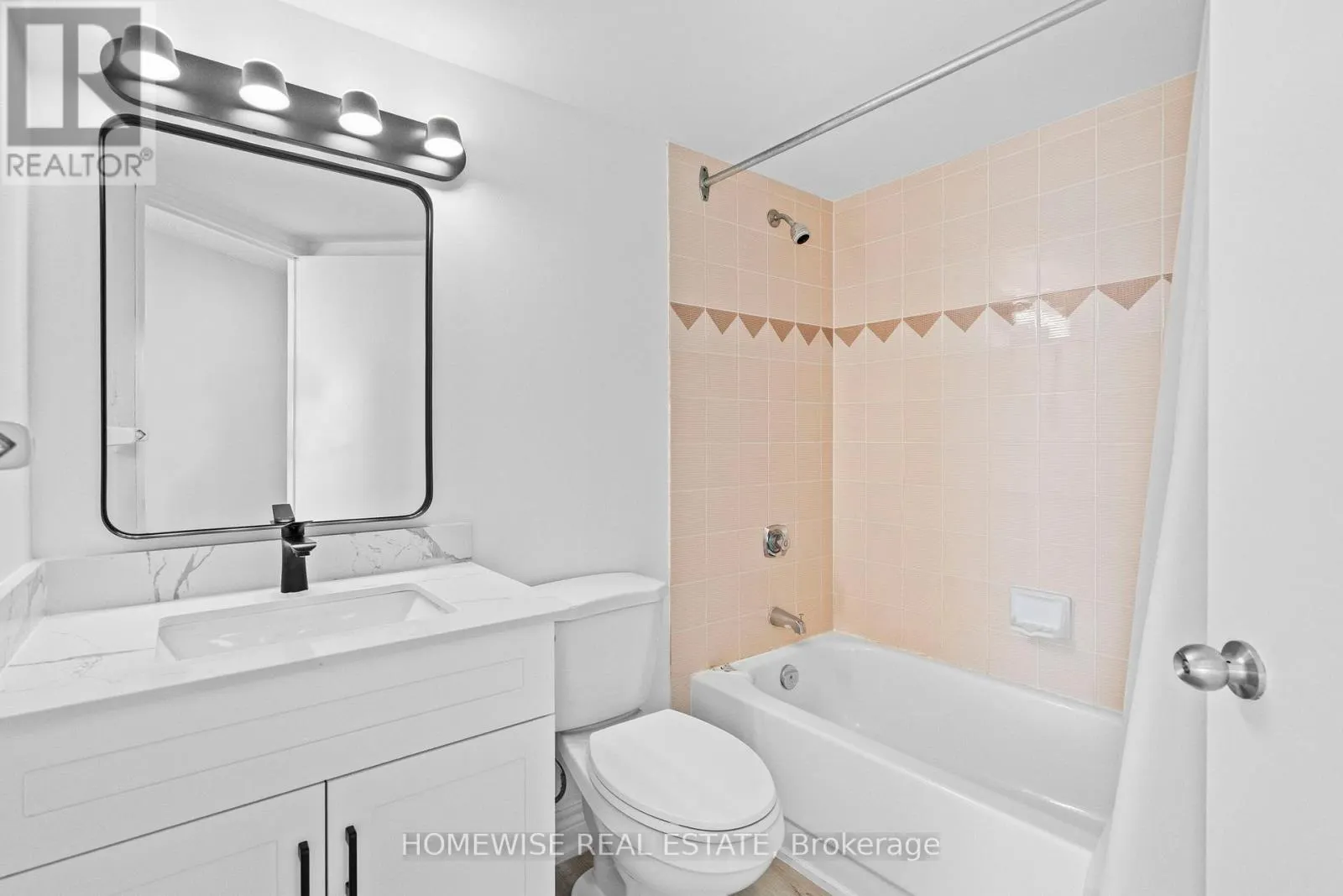 906 - 3050 ELLESMERE ROAD