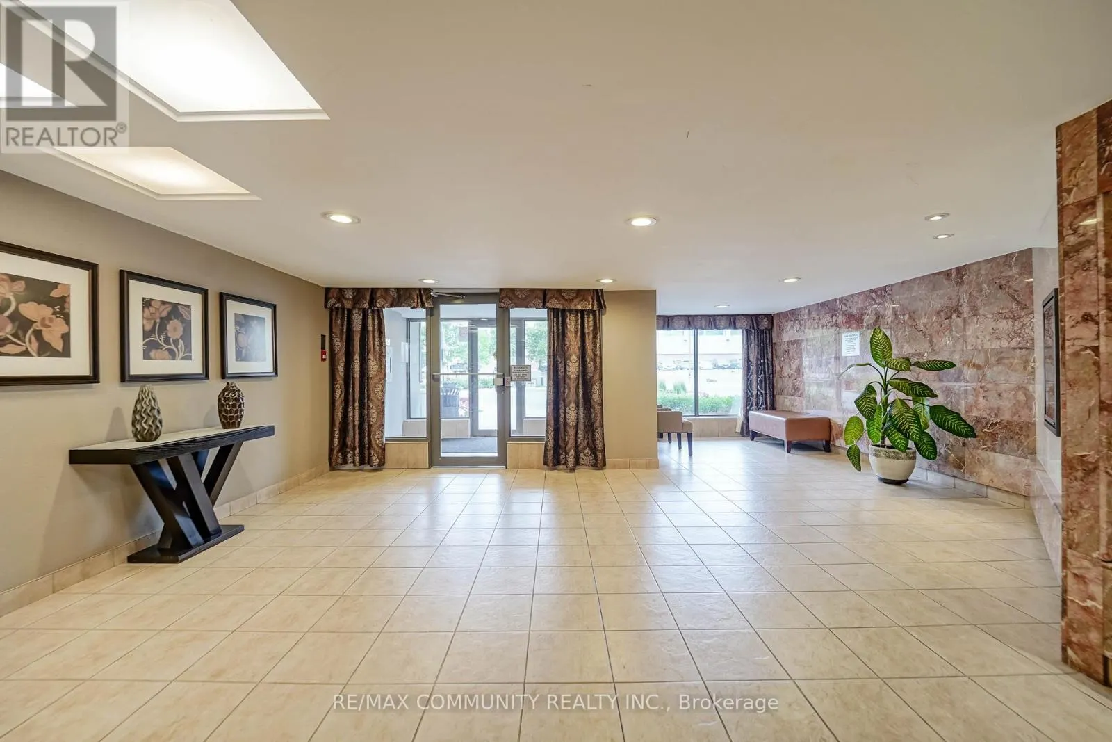 302 - 3131 BRIDLETOWNE CIRCLE