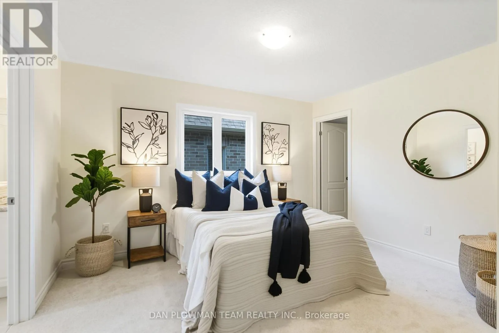 98 NORTH GARDEN BOULEVARD