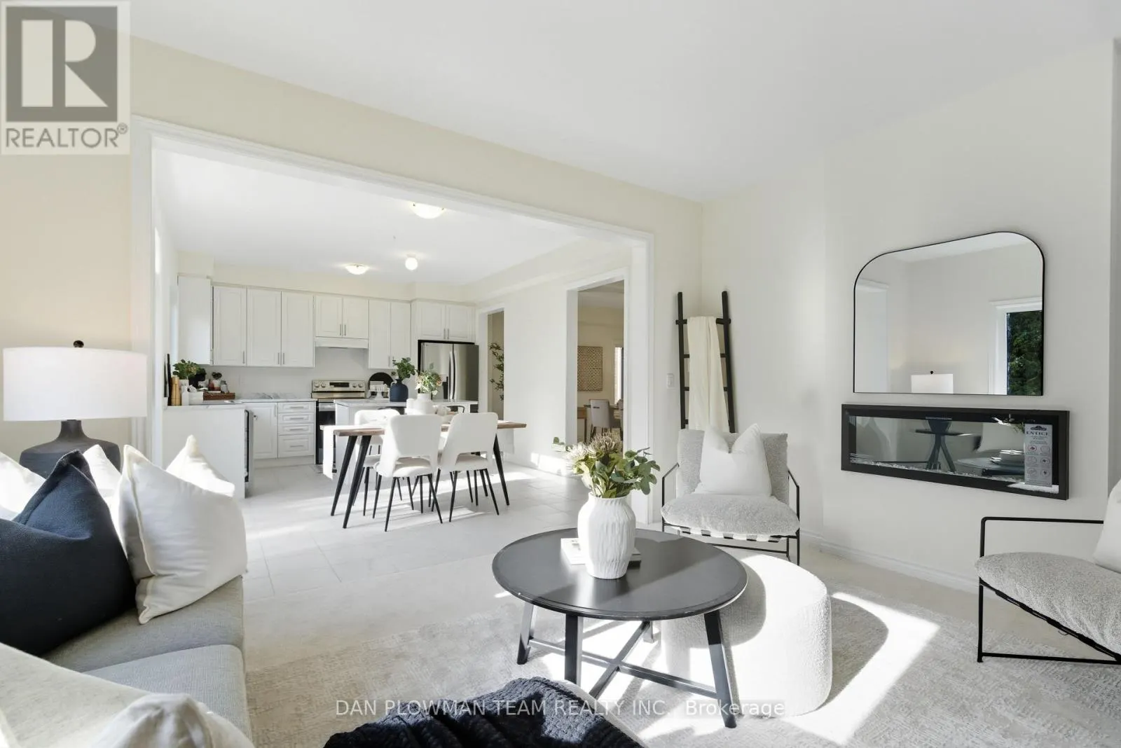 98 NORTH GARDEN BOULEVARD