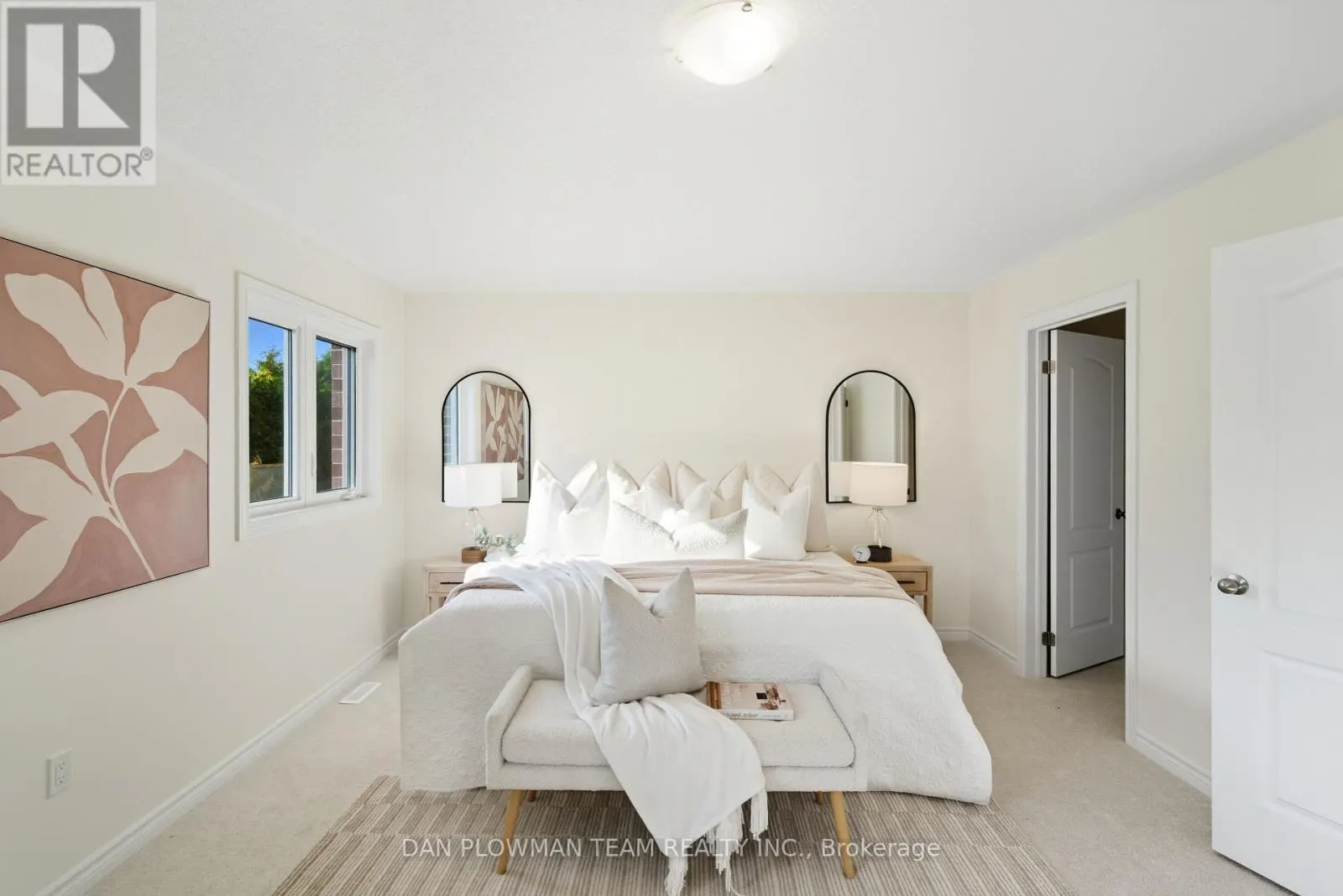 98 NORTH GARDEN BOULEVARD