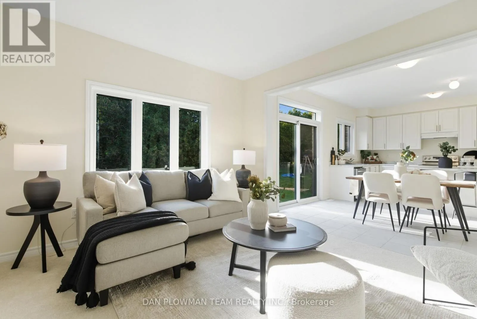 98 NORTH GARDEN BOULEVARD