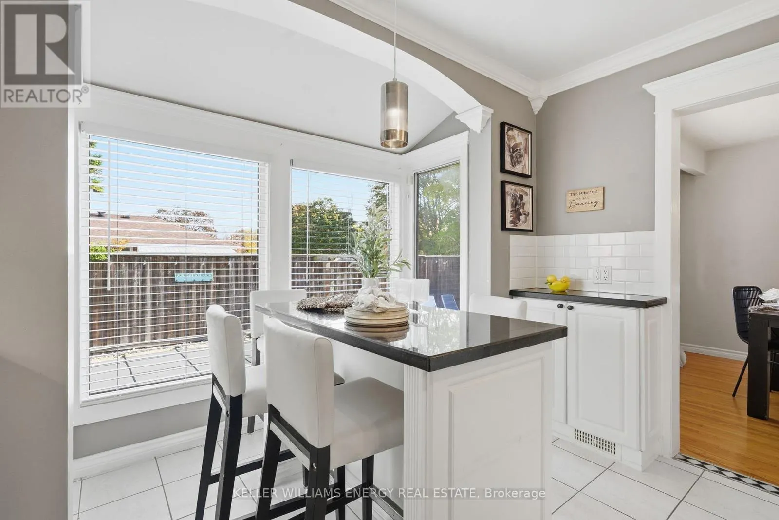 781 FERNHILL BOULEVARD