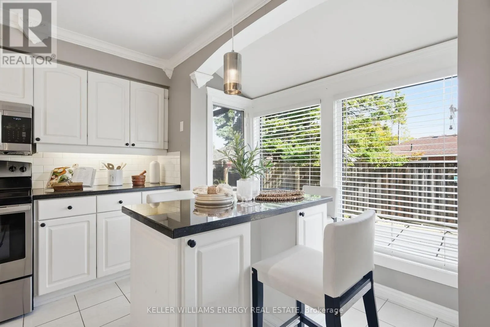 781 FERNHILL BOULEVARD