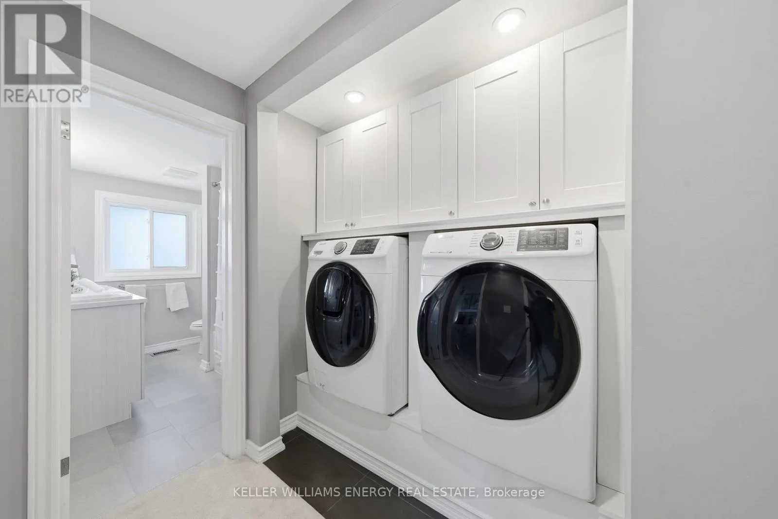 781 FERNHILL BOULEVARD