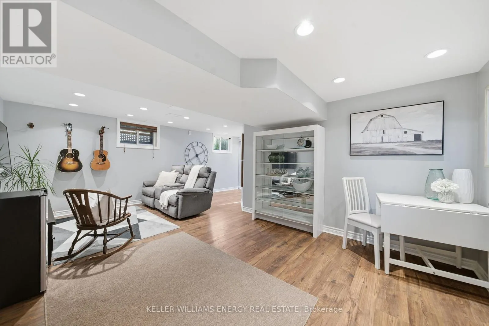 781 FERNHILL BOULEVARD