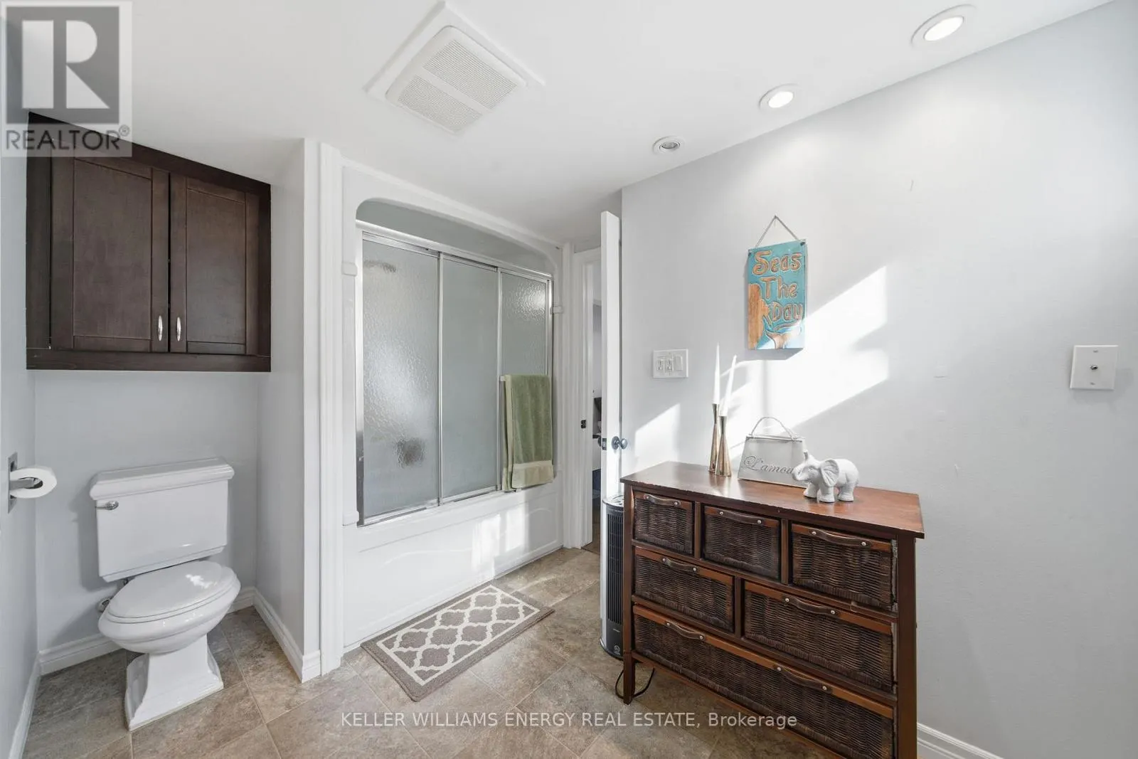 781 FERNHILL BOULEVARD