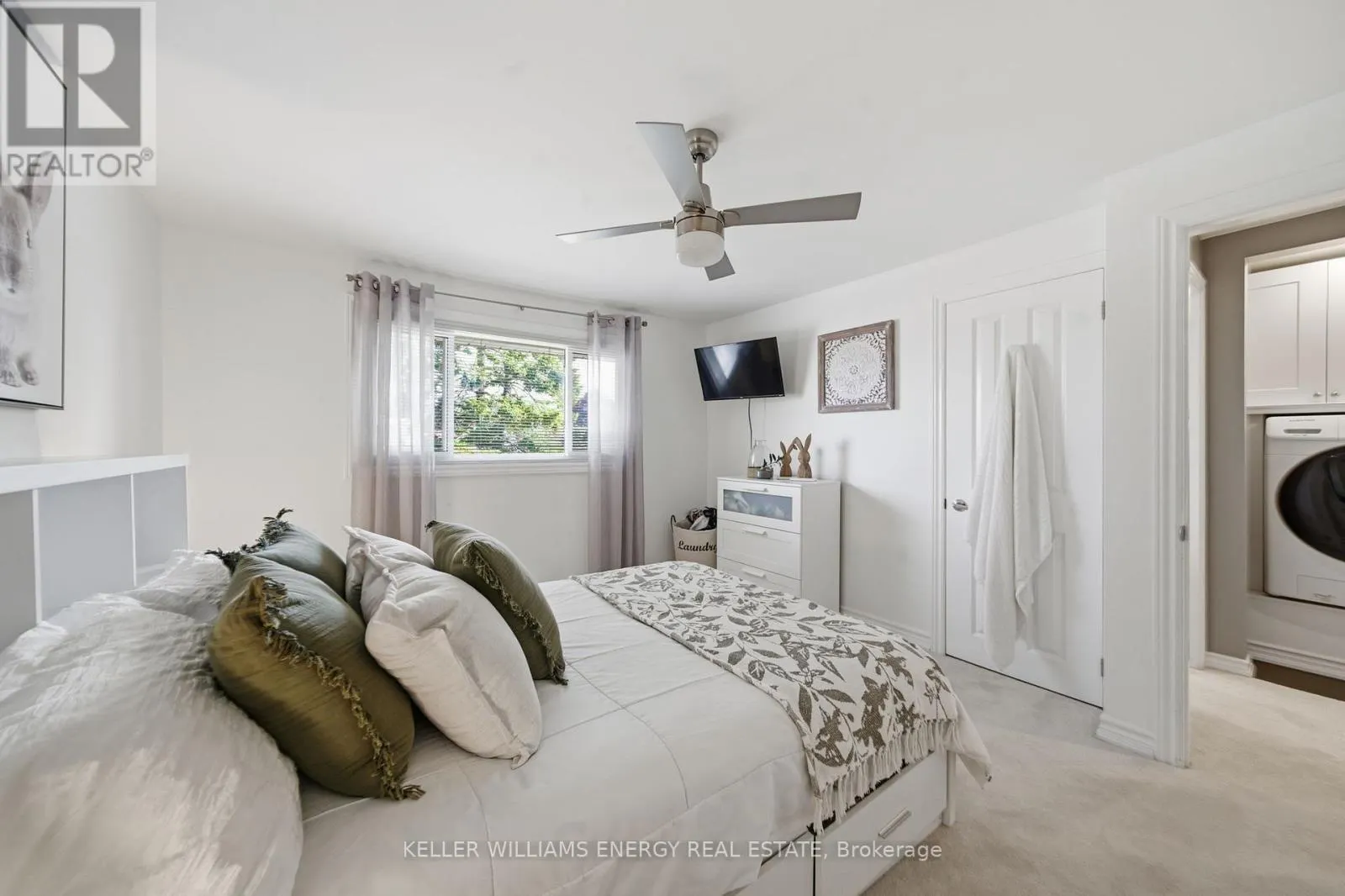 781 FERNHILL BOULEVARD