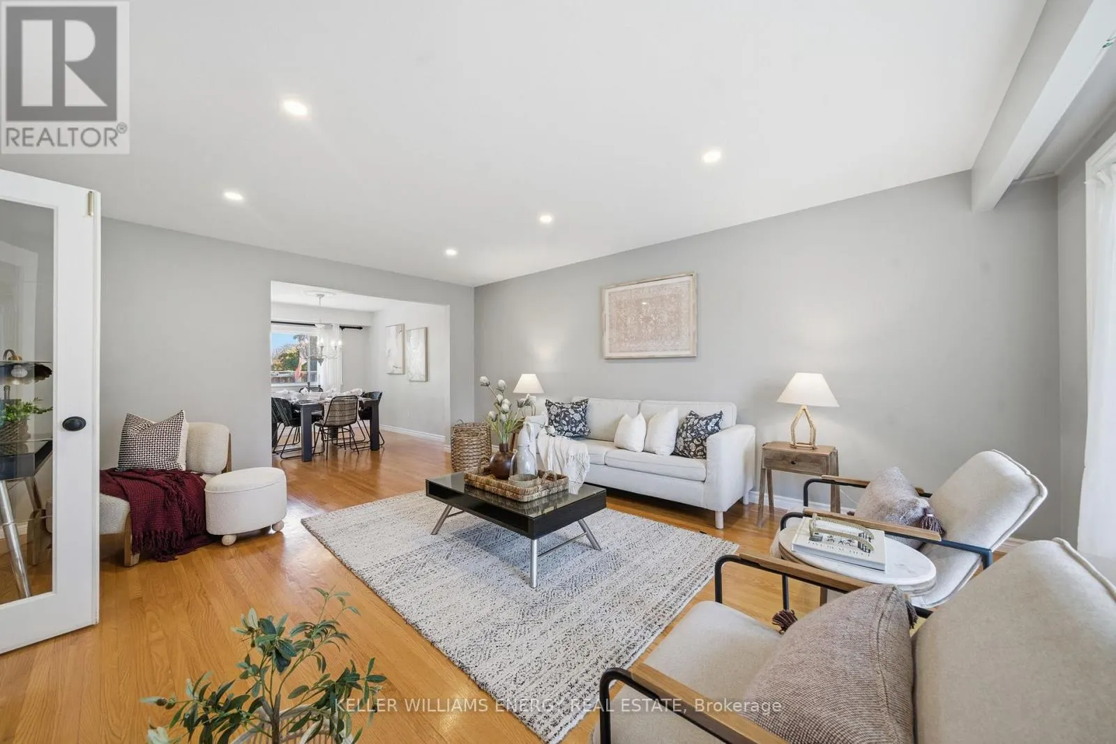 781 FERNHILL BOULEVARD