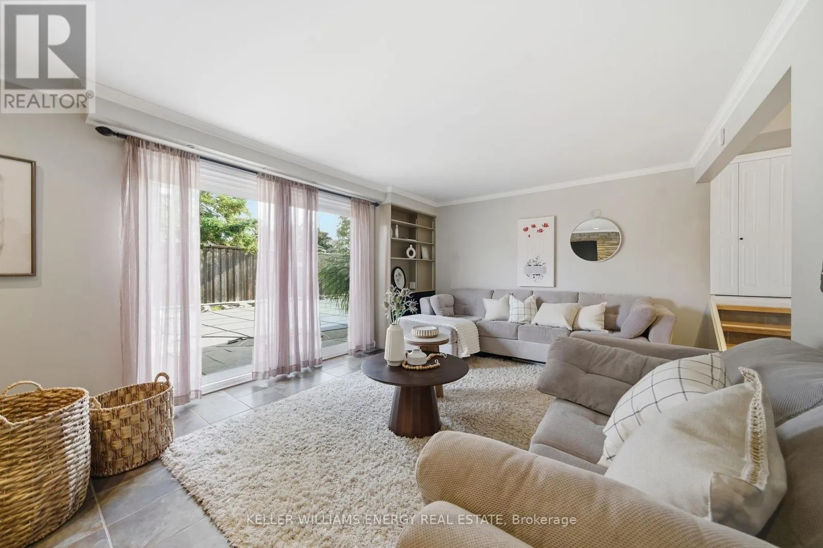 781 FERNHILL BOULEVARD