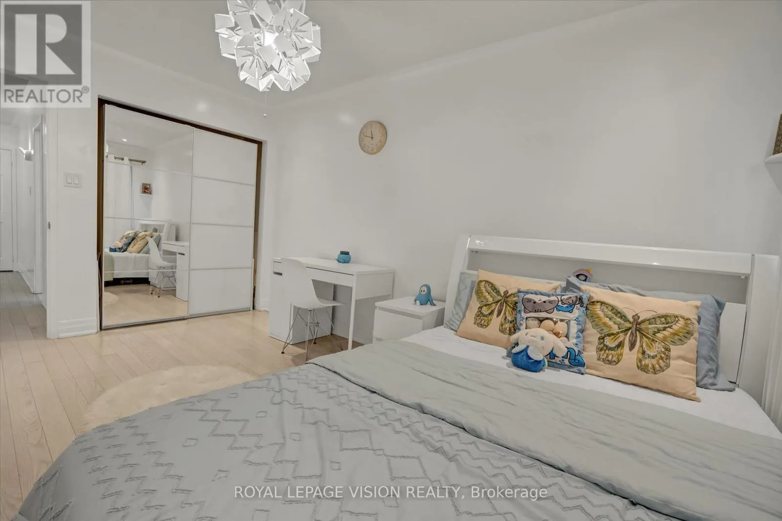 1330 ALDERGROVE DRIVE