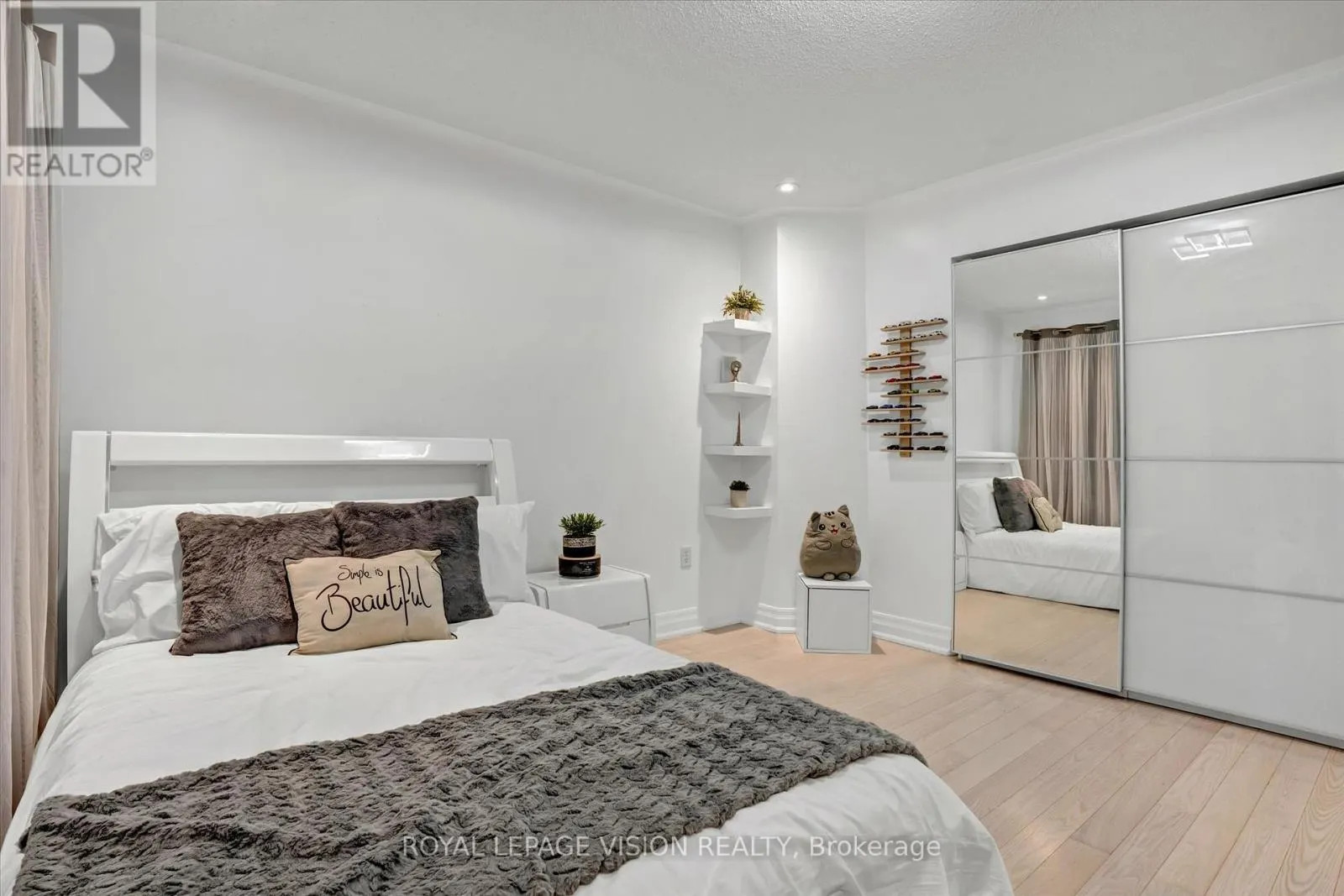 1330 ALDERGROVE DRIVE