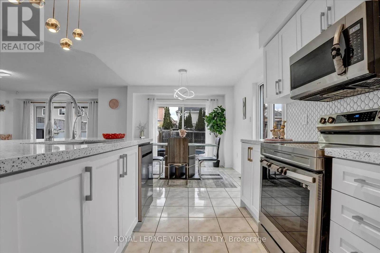 1330 ALDERGROVE DRIVE