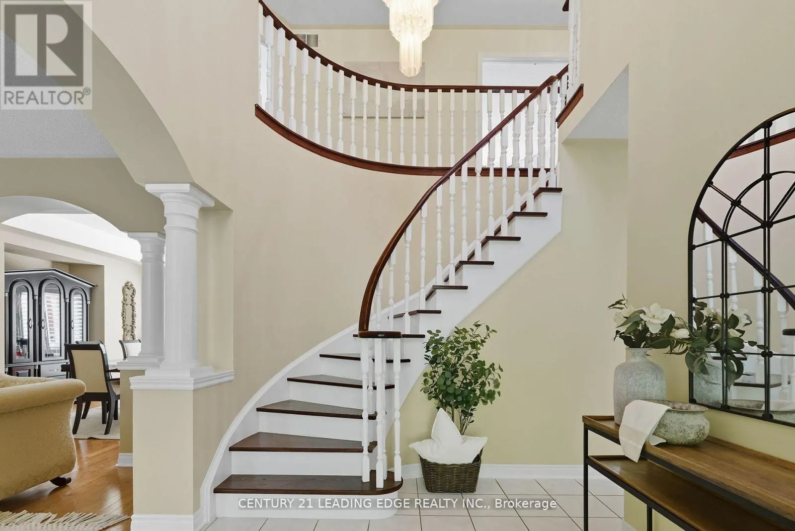 2308 ABBOTT CRESCENT