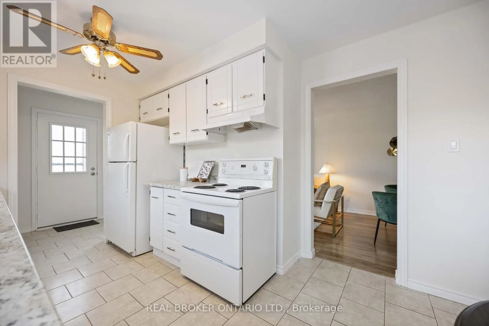 602 DORCHESTER DRIVE