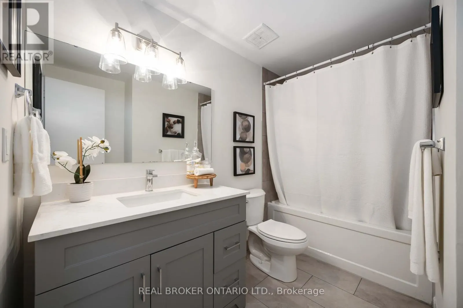 602 DORCHESTER DRIVE