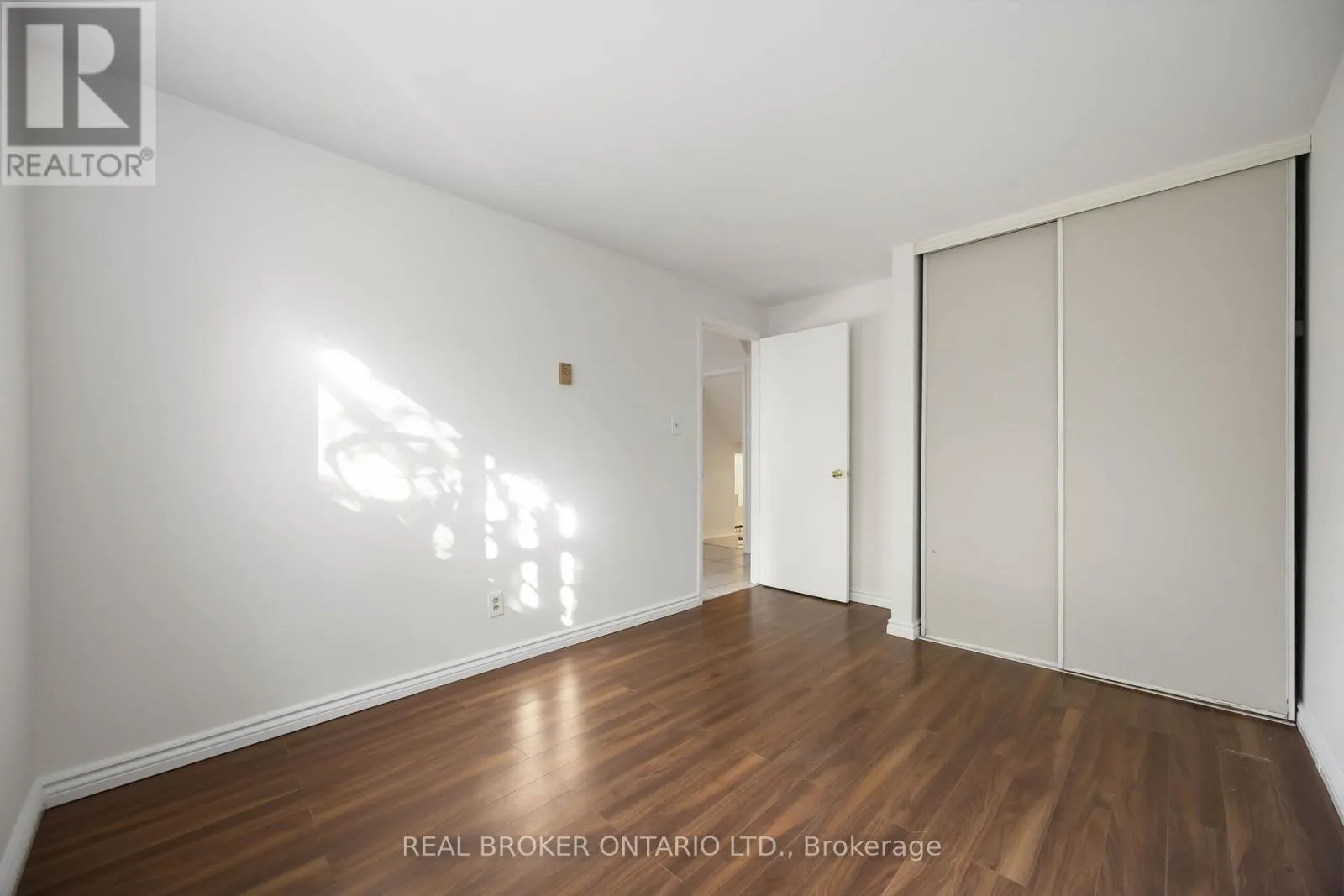 602 DORCHESTER DRIVE