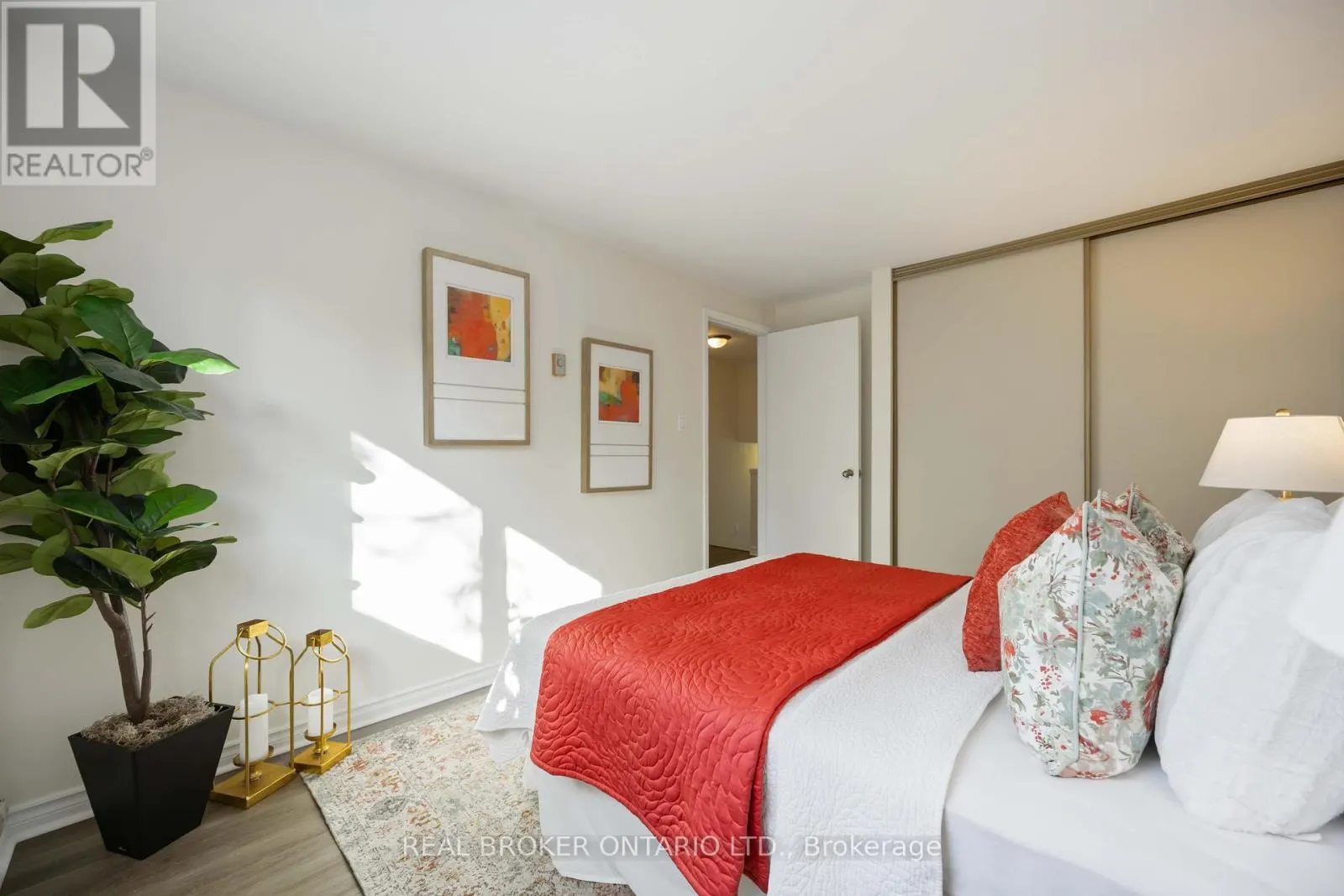 602 DORCHESTER DRIVE