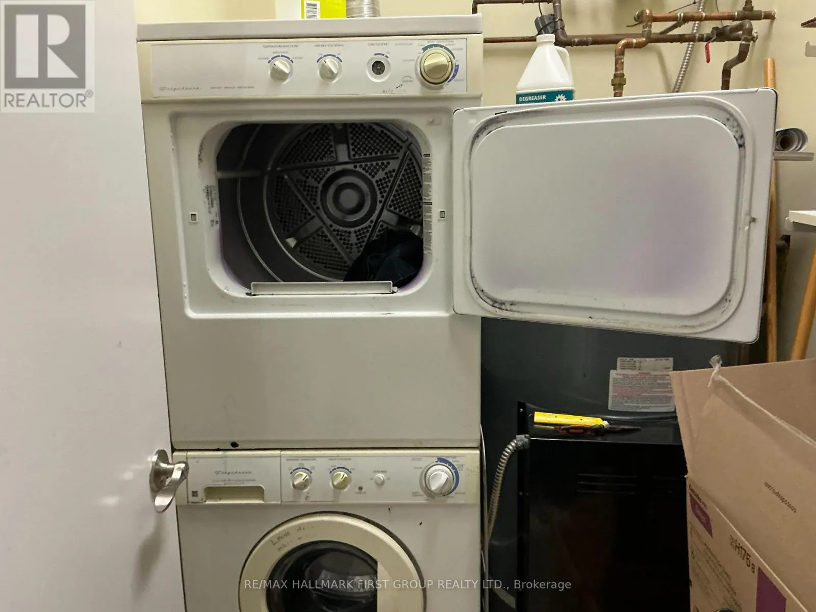 8 - 1965 SALEM ROAD N, #8