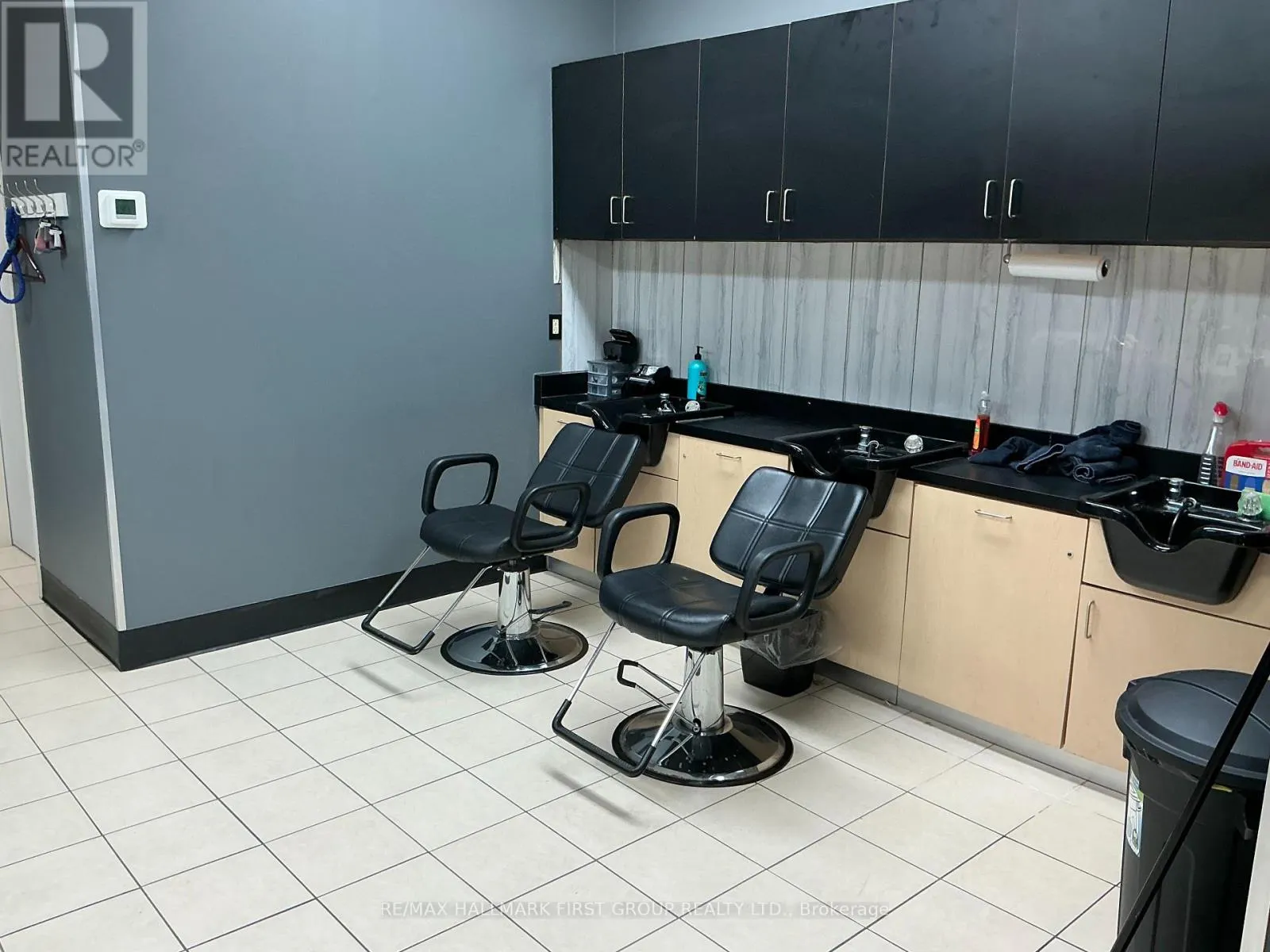 8 - 1965 SALEM ROAD N, #8