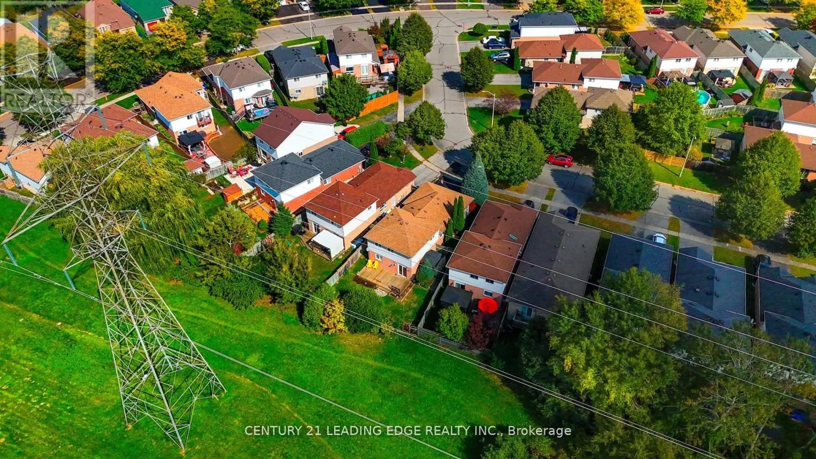 385 COMPTON CRESCENT