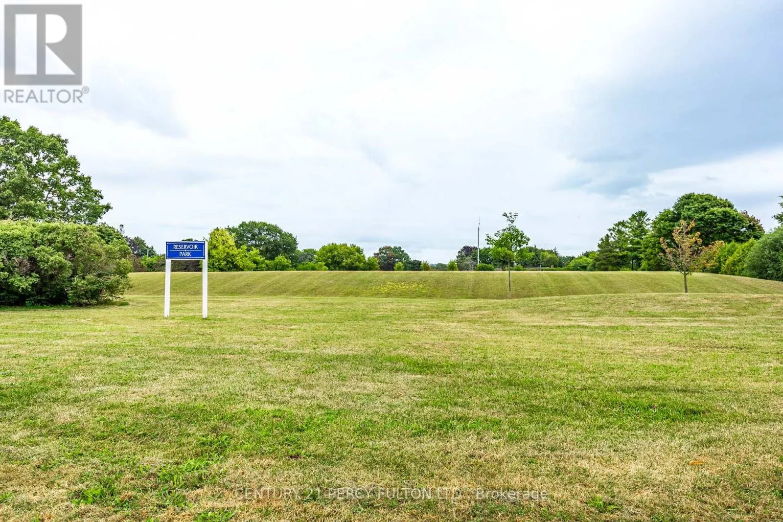 904 SOMERVILLE STREET